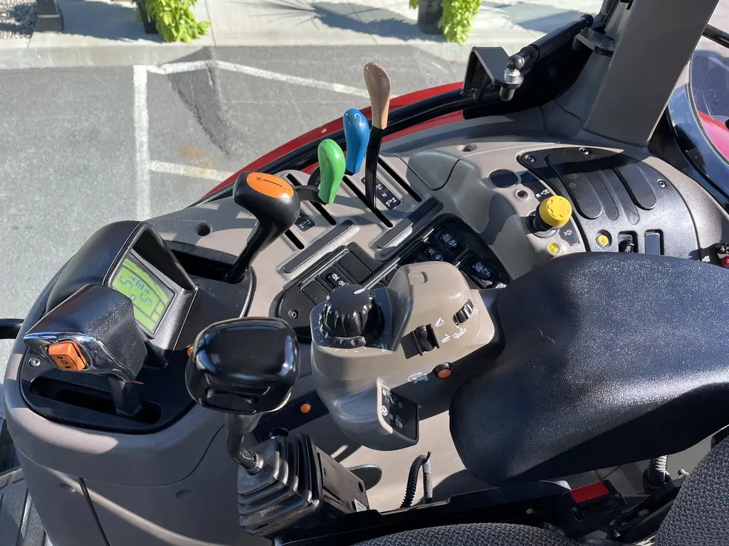 2023 Case IH Maxxum 115 A4