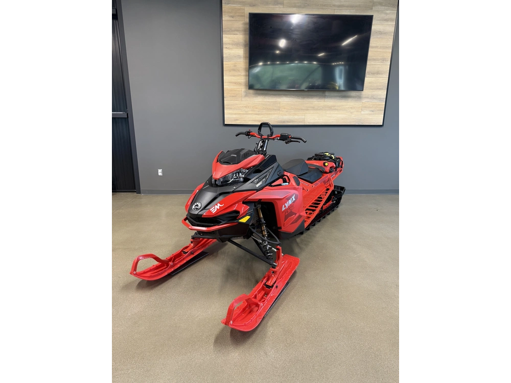 Lynx Boondocker 2022 alt