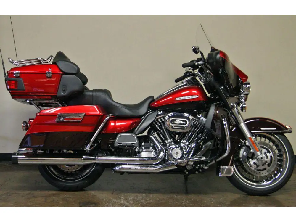 Harley-Davidson FLHTK Electra Glide Ultra LimitedFLHTK 2013