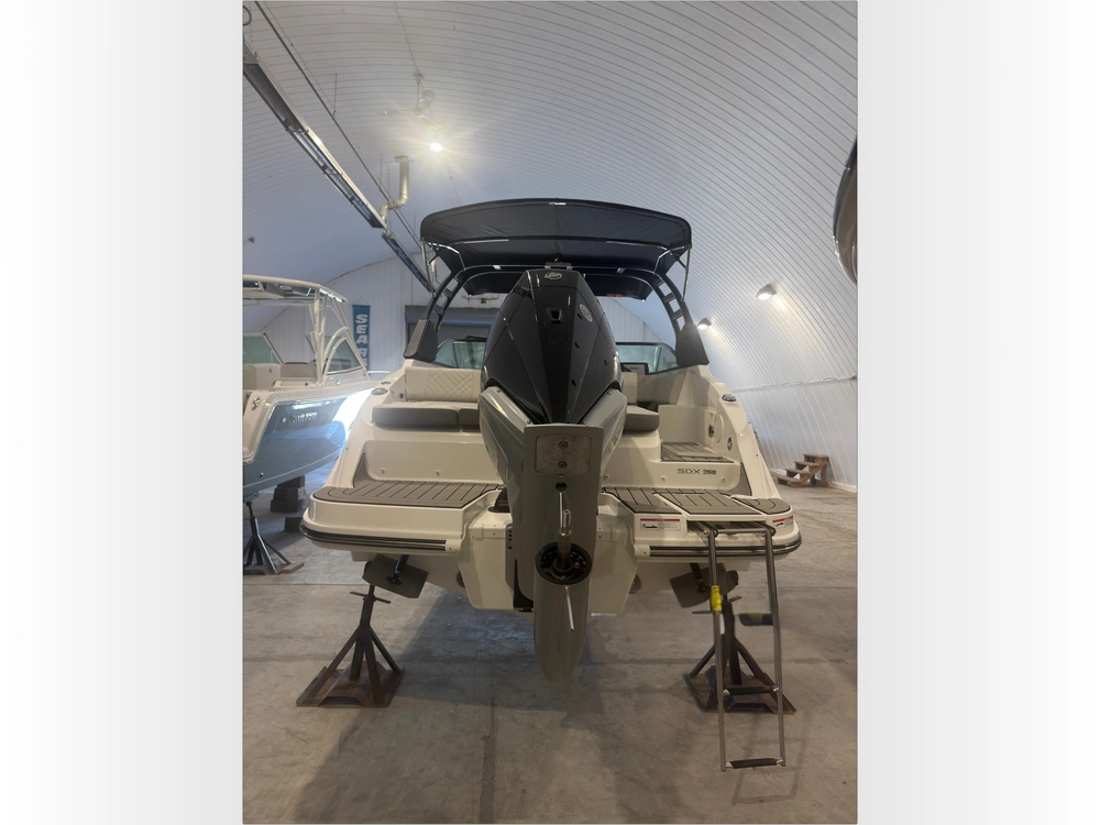 2026 Sea Ray Sdx 250 Outboard alt