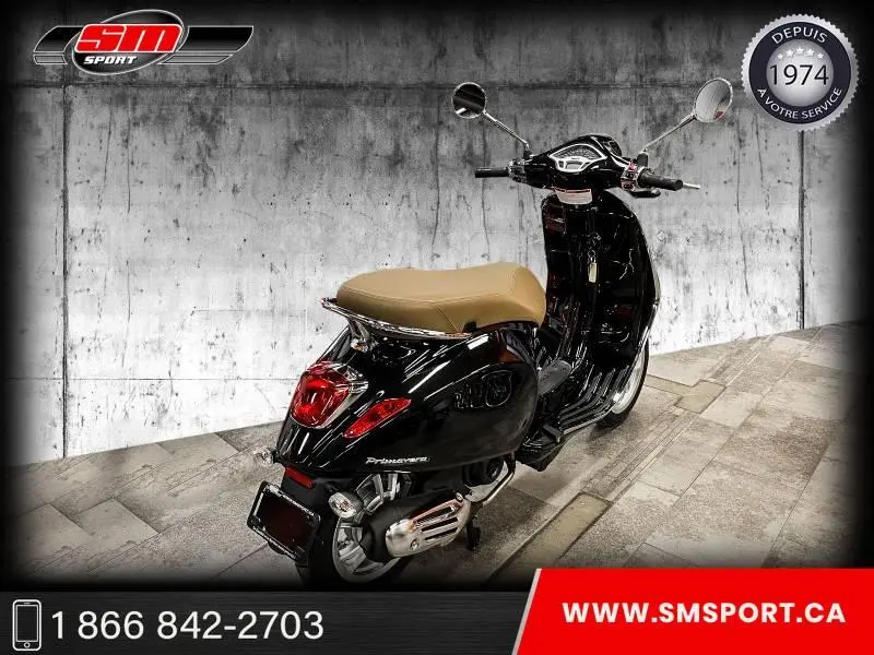 2023 Vespa Primavera 50 iGet thumbnail 3
