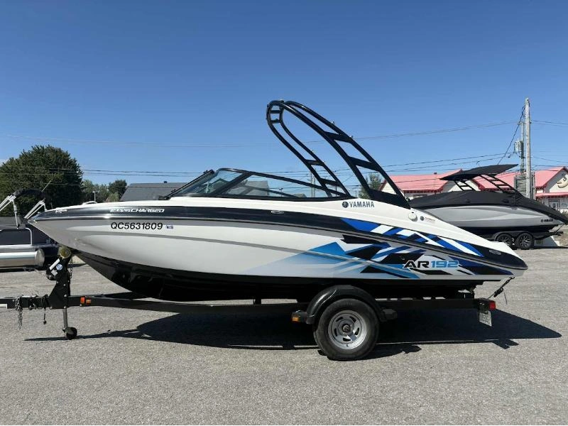 2016 Yamaha Ar192 alt