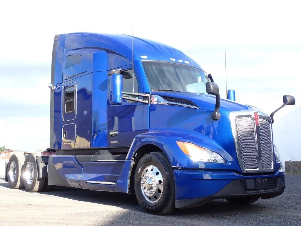 Kenworth T680 2024
