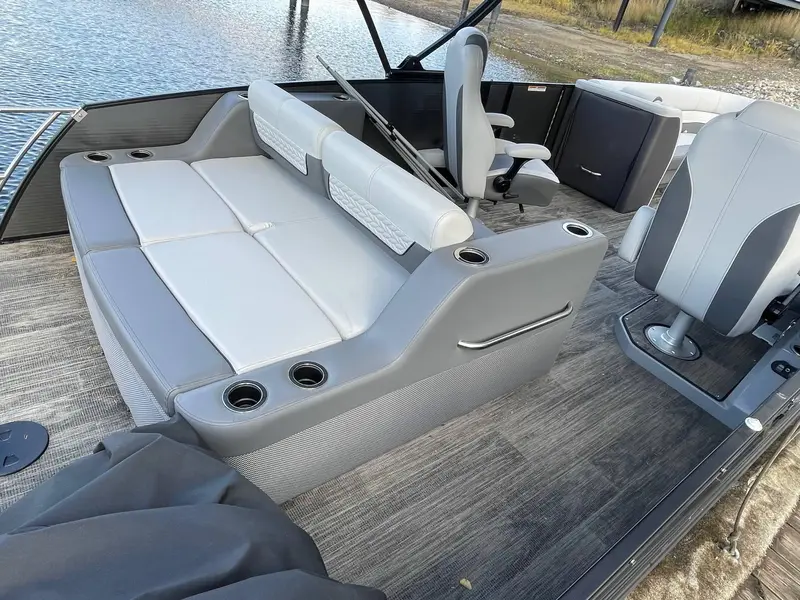 Godfrey Marine Monaco Dual Flip Lounge MC 255 DFL GTP 27 in. Center Tube 2024