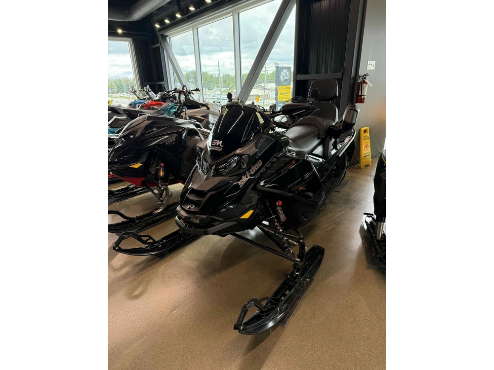 Ski-doo Renegade Xrs 900 Turbo R 2025 alt