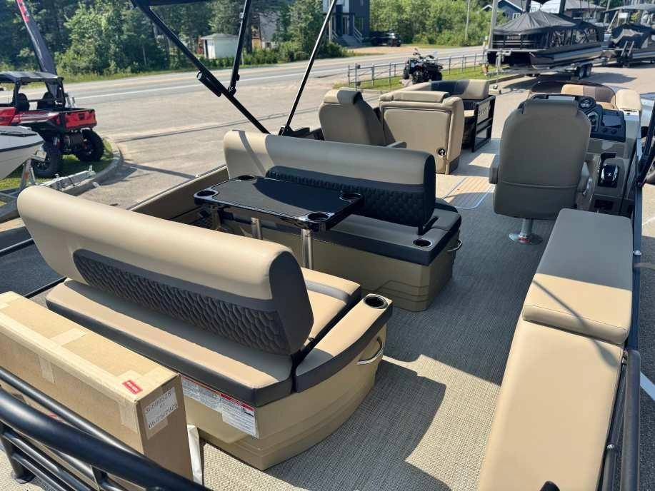 2025 Sylvan Ponton Sylvan L-3dlz alt