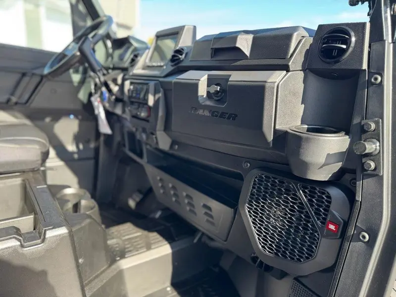 2026 Polaris RANGER 1000 XP NS ULTIMATE SUNSET RED