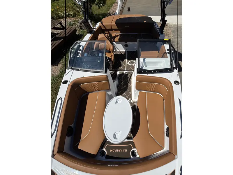 Glastron GT 205 MERCRUISER 4.5L 2022