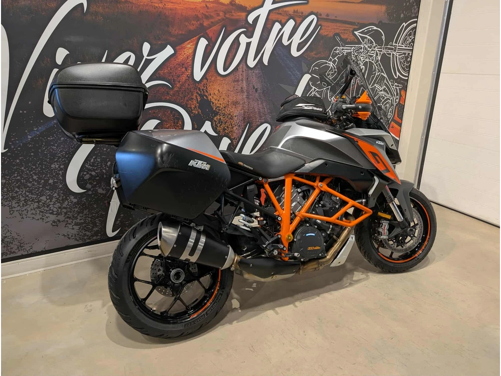 Ktm Super Duke Gt 1290 2017 alt