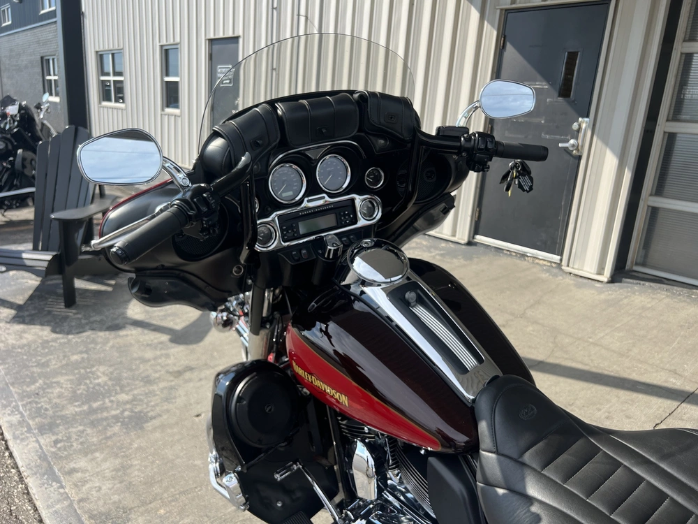 2010 Harley-davidson Flhtcu-ultra Classic Electra Glide alt