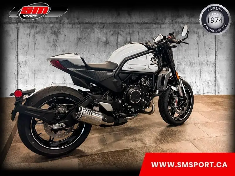 2023 CFMOTO 700 CL-X SPORT