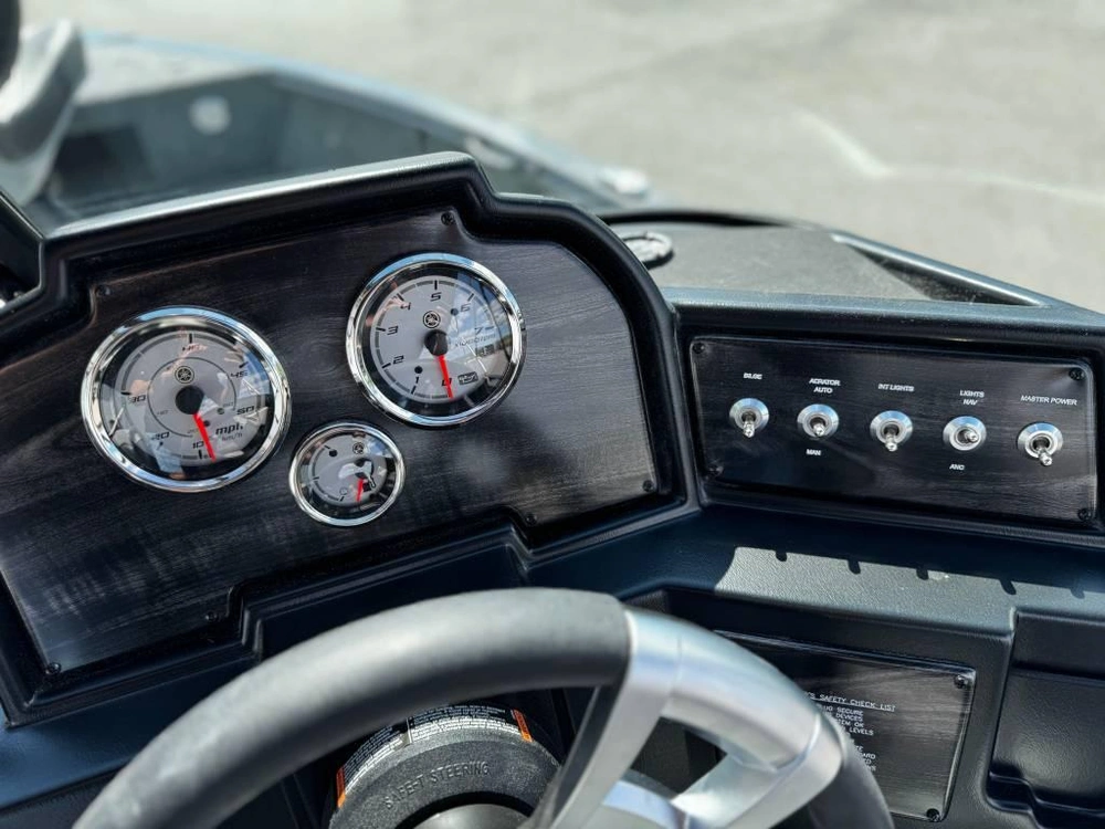 G3 Boats G3 Angler V178f + Remorque + Moteur Yamaha 115hp Vmax Sho 2025 alt