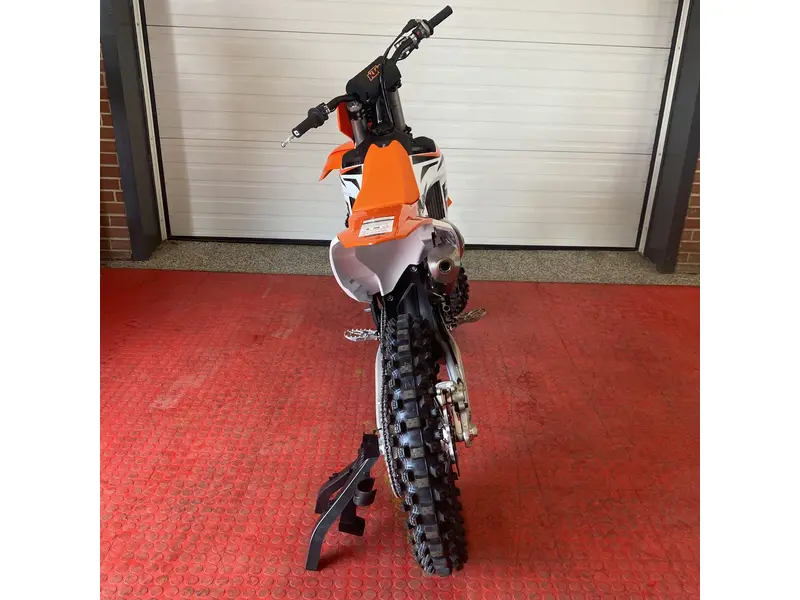 2024 KTM 125 SX thumbnail 6