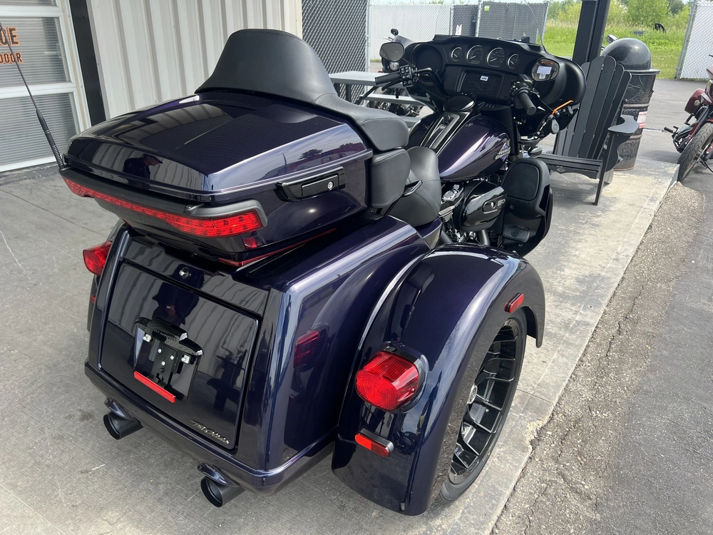 2025 Harley-davidson Flhtcutg - Tri Glide™ Ultra alt