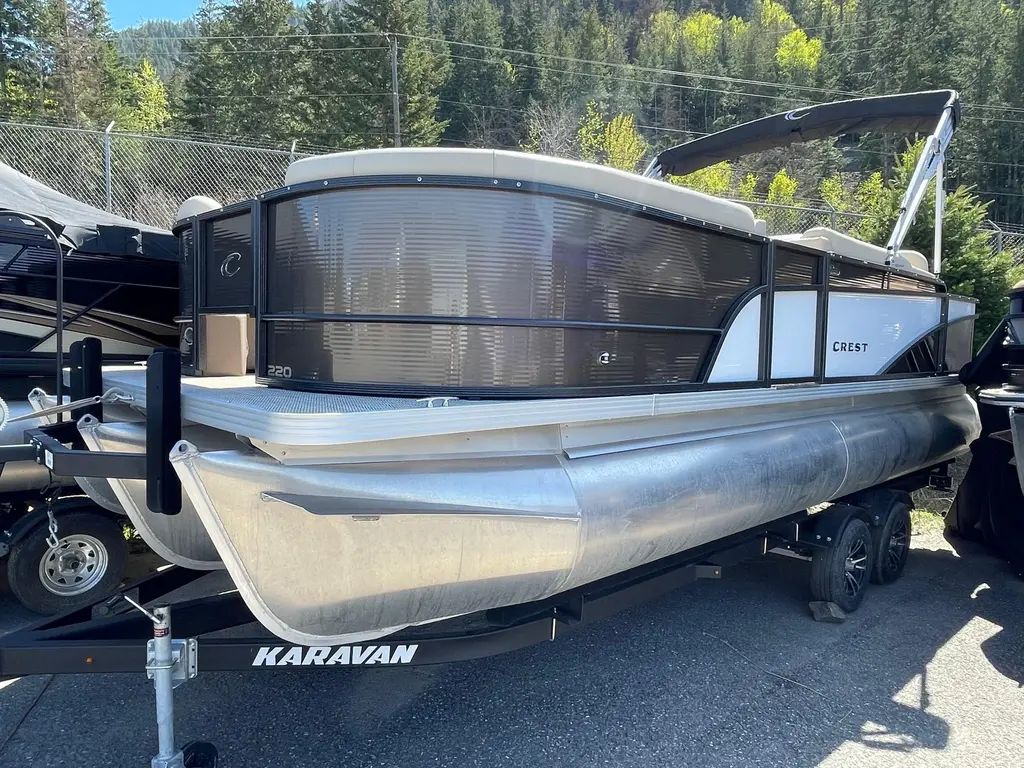 2023 Crest Classic Fish 220 FS