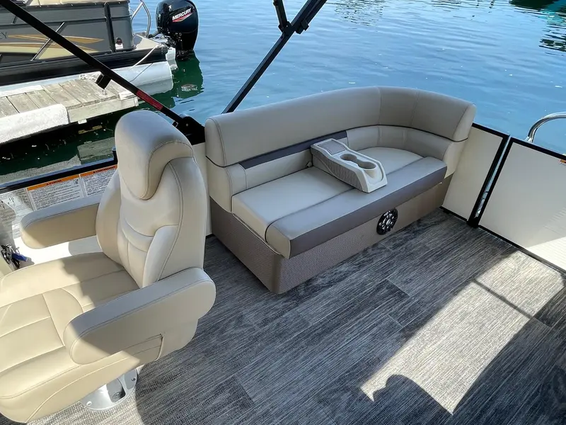 Godfrey Marine Sweetwater Split Bench SW 2186 SB 2023