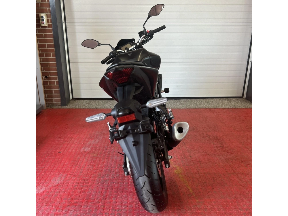 2023 Yamaha Mt-03 alt