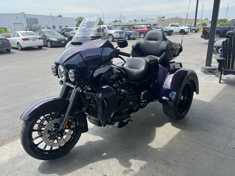 2025 Harley-davidson Flhtcutg - Tri Glide™ Ultra alt