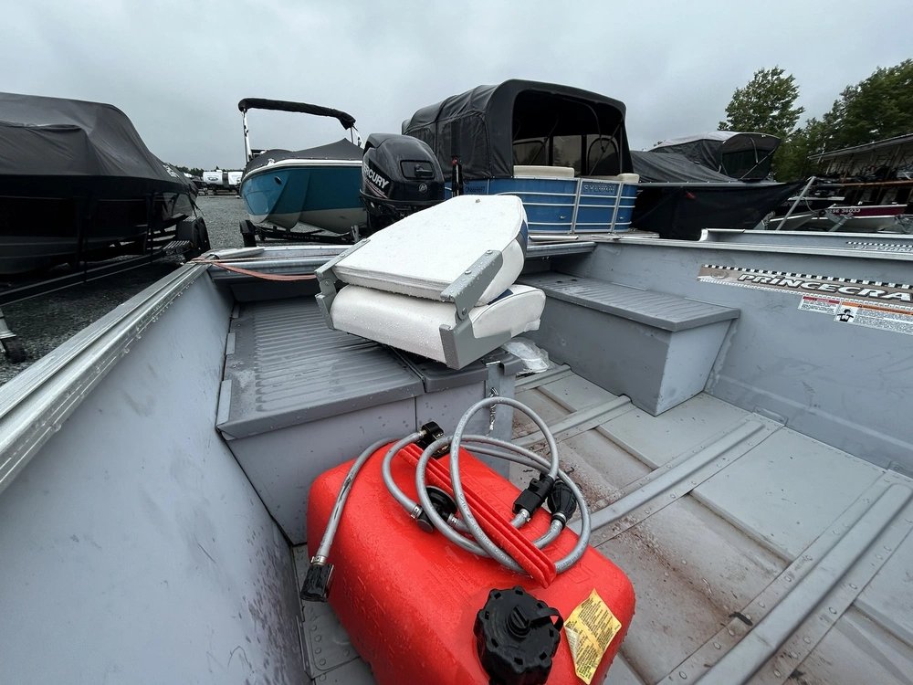 2019 Princecraft Yukon 14l alt