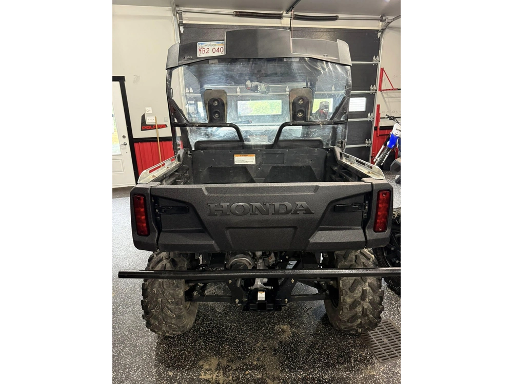 2015 Honda Pioneer 700 alt