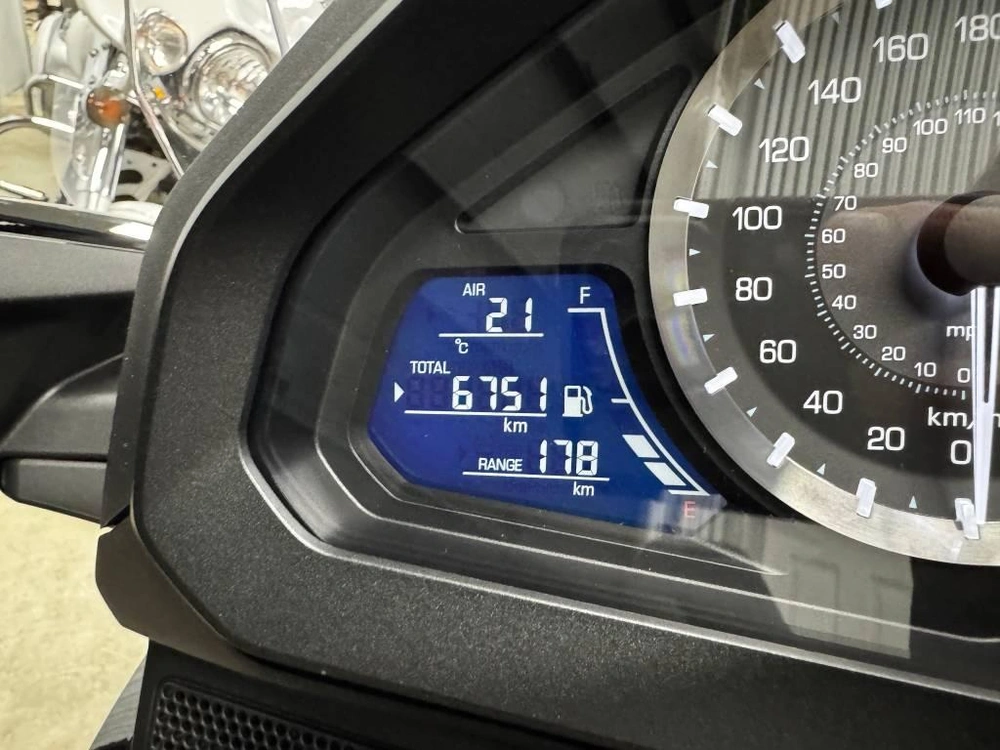 Honda Gold Wing Goldwing 2023 alt