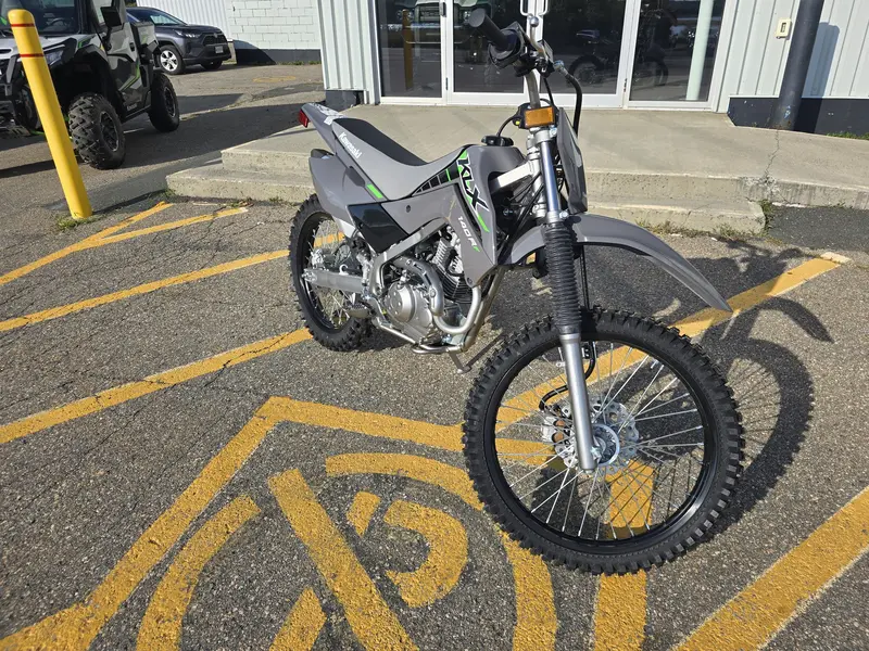 2025 Kawasaki KLX140RF thumbnail 3