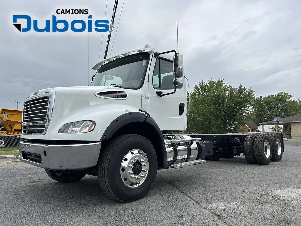 Freightliner M2-112 2012