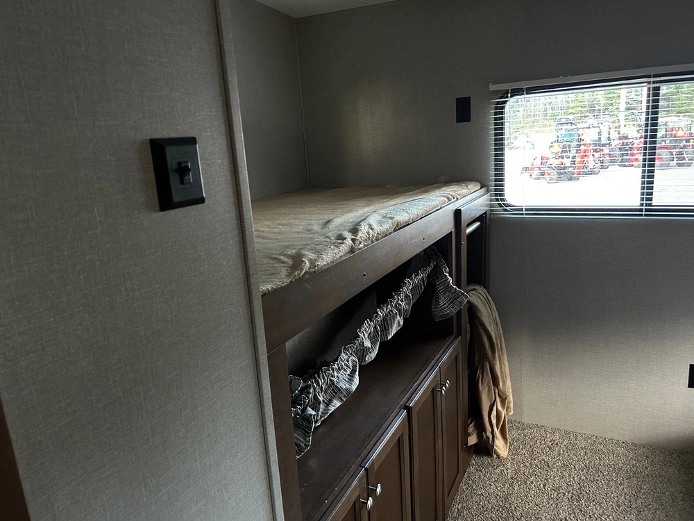 Keystone Rv Hideout 308bhds 2017 alt