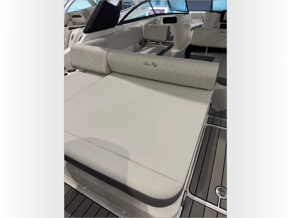 2026 Sea Ray Sdx 250 Outboard alt