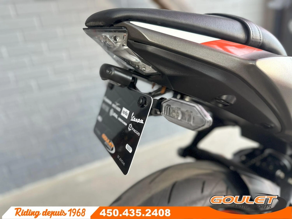 Kawasaki Ninja 650 Blanc 2023 alt