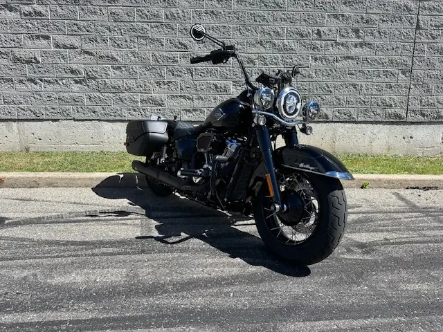2025 Harley-Davidson HERITAGE CLASSICFLHC
