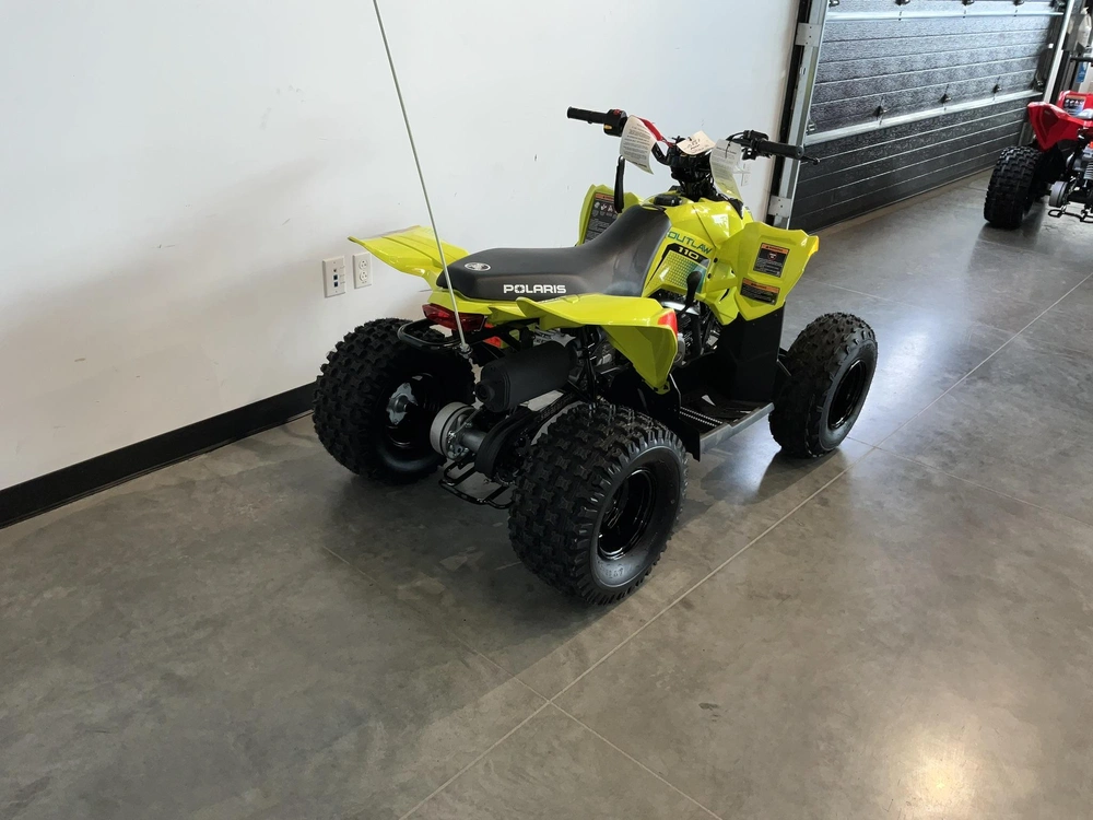 Polaris Outlaw 110 Efi 2026 alt