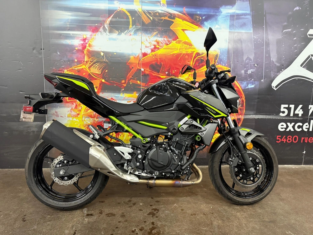 2023 Kawasaki Z400 alt