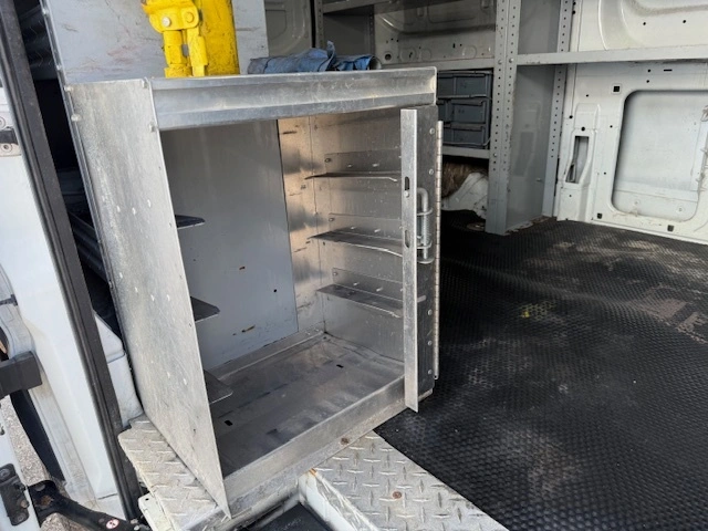 2018 Ford Transit T-150 Cargo Van alt