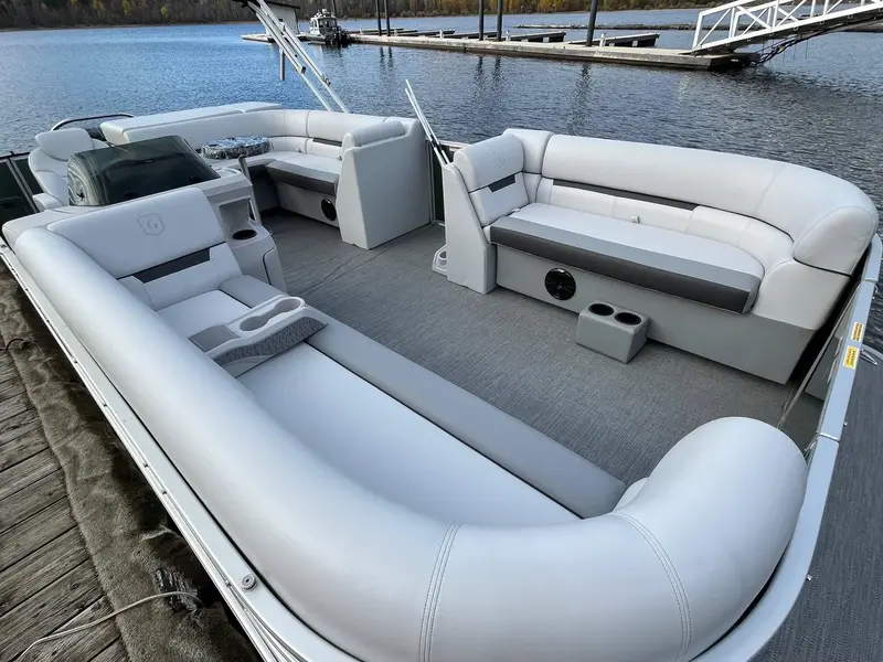 Godfrey Marine Sweetwater Cruise SW 2086 C 2024