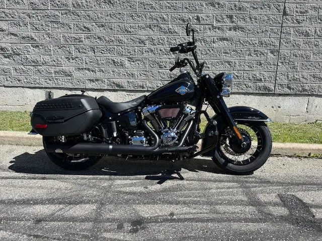 Harley-Davidson HERITAGE CLASSIC 2025 - FLHC