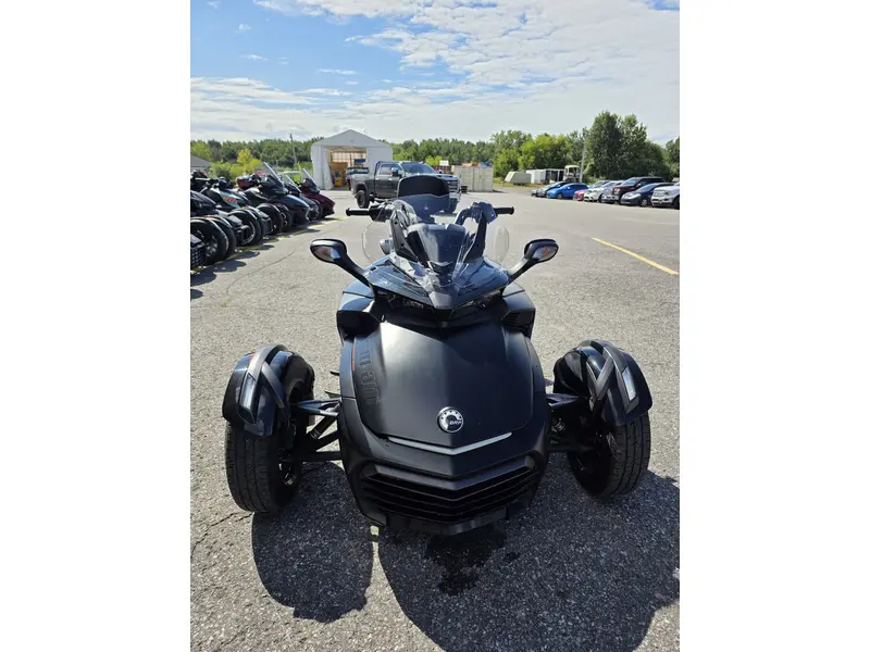 2016 Can-Am spyder F3 s