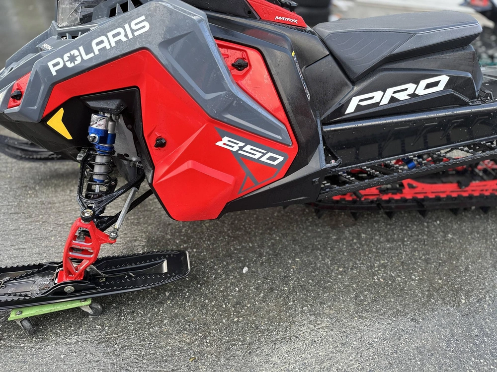 2024 Polaris 850 Pro Rmk Slash 15x155x2.75 Series 8 Track alt