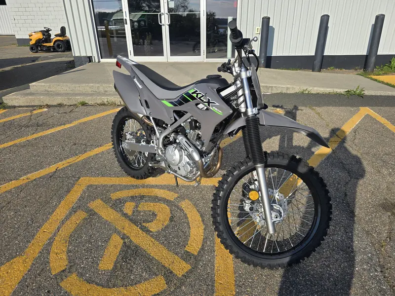 2025 Kawasaki KLX230rs thumbnail 3