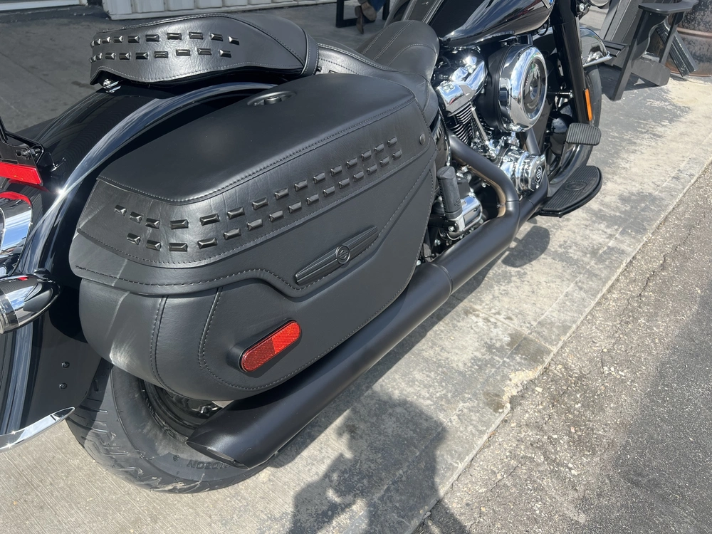 2025 Harley-davidson Flhc - Heritage Classic alt