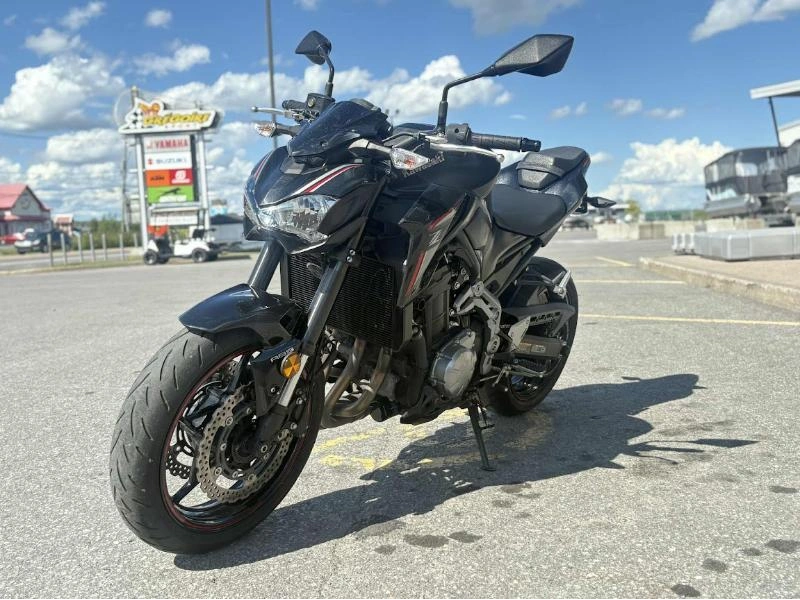 Kawasaki Z900 2018 alt