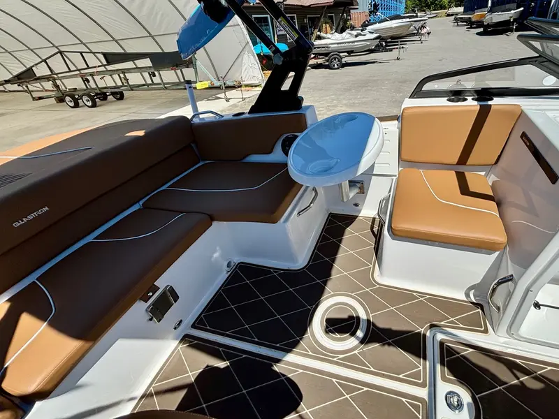 Glastron GT 205 MERCRUISER 4.5L 2022