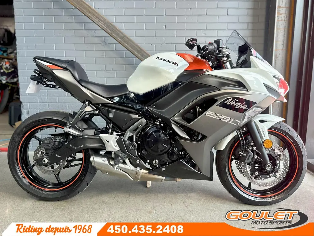 Kawasaki NINJA 650 2023 - BLANC