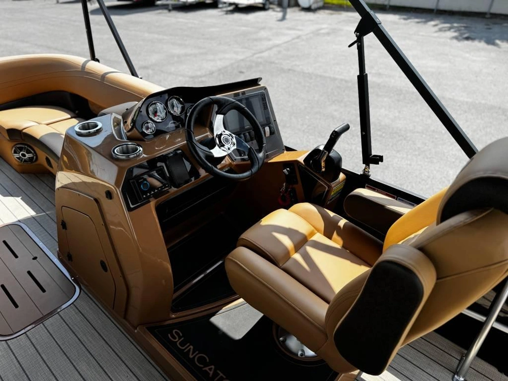 Suncatcher G3 Fusion 324sl 2025 + Remorque + Moteur Yamaha 200 Hp Vmax Sho 2025 alt