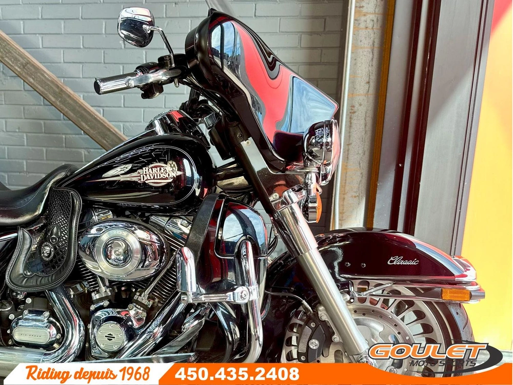 Harley-davidson Flhtc Electra Glide Noir 2012 alt