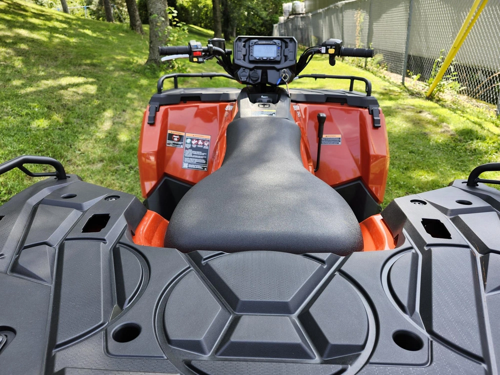 2025 Polaris Sportsman 570 Eps - Orange Rust Vtt Eps Pour Beauce Et Bellechasse alt