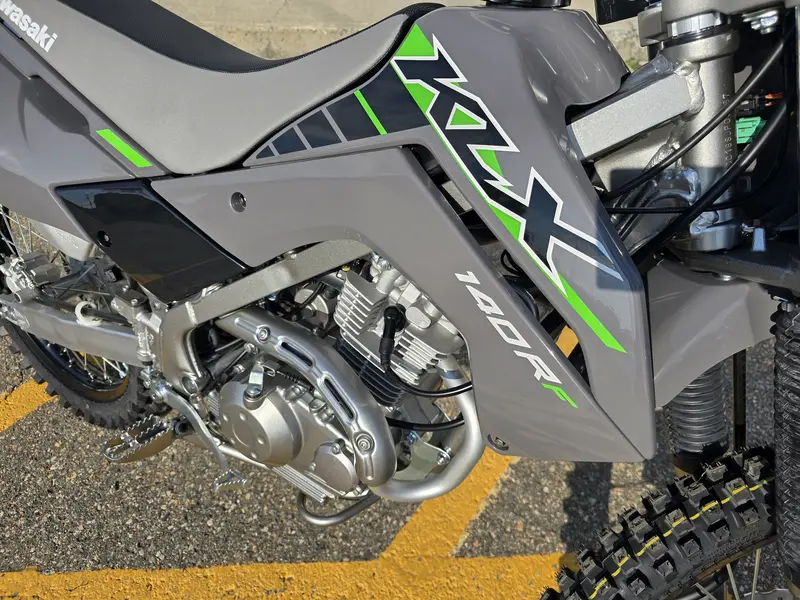 2025 Kawasaki KLX140RF thumbnail 10