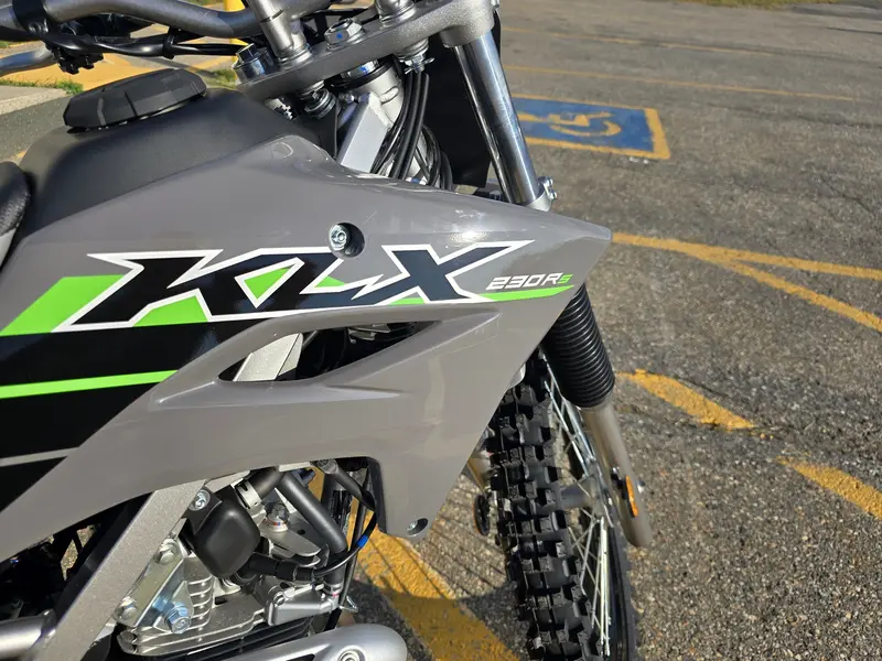 2025 Kawasaki KLX230rs thumbnail 11
