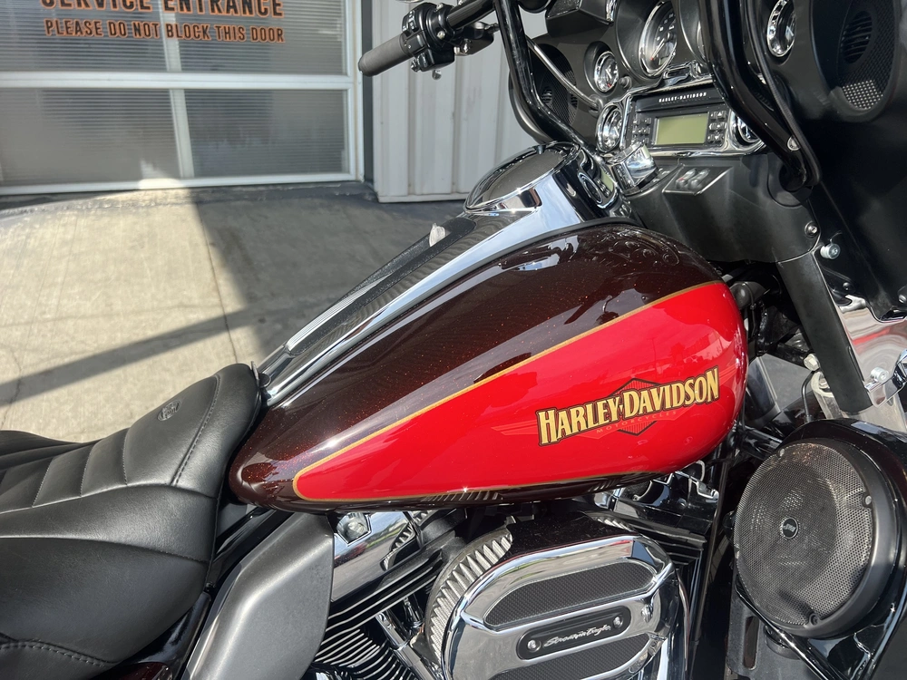 2010 Harley-davidson Flhtcu-ultra Classic Electra Glide alt