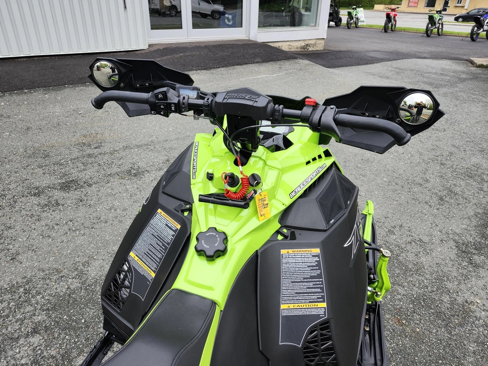 2025 Arctic Cat Zr 600 137 Rxc Es 1.35 |🟡 Comparable Ski-doo Mxz Sport 600 🟡 alt